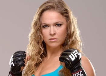 Бывшая чемпионка UFC Ронда Роузи решила стать игровой стримершей